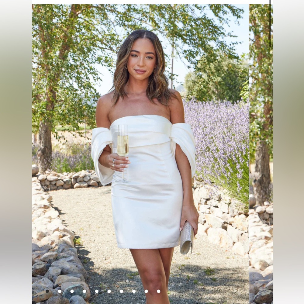 Nisha - white strapless mini dress - Picture 2 of 5